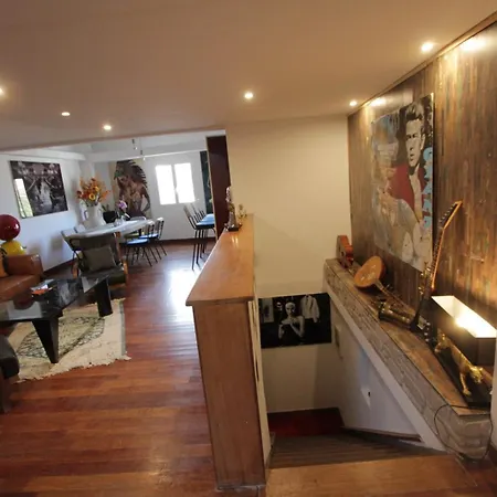 Ravissant Loft Dans Le Centre De * 圣特罗佩