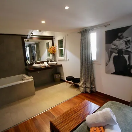 Apartament Ravissant Loft Dans Le Centre De *